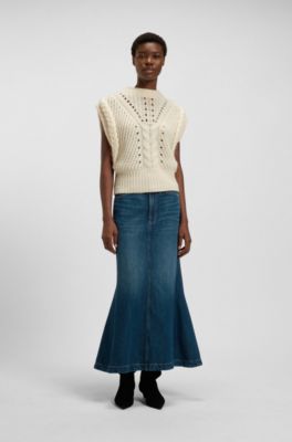 Italian-yarn sleeveless top with structured knit, White