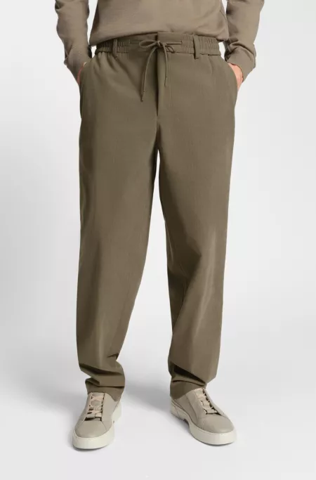 Relaxed-fit trousers in performance corduroy