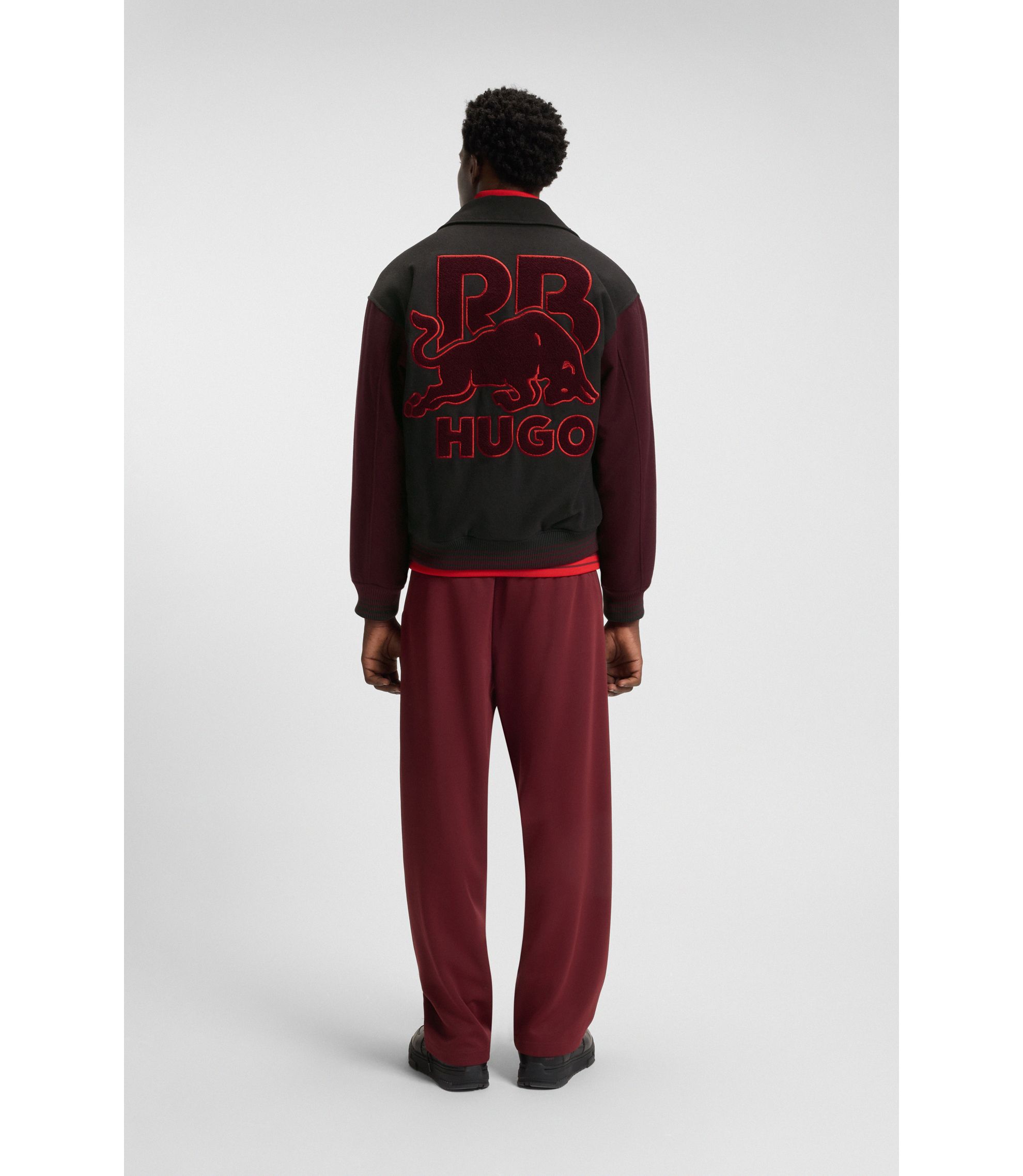 hbna50549448_205_360?wid=1980&