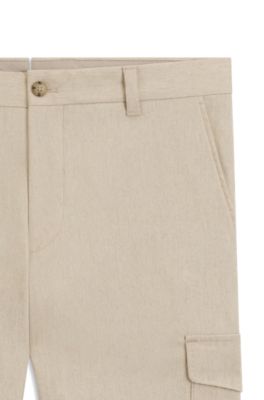Pantalones tapered fit con bolsillos tipo cargo, Beige claro
