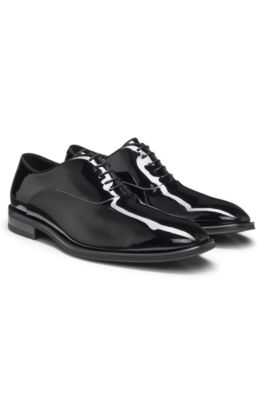 Oxford shoes in patent leather, Black