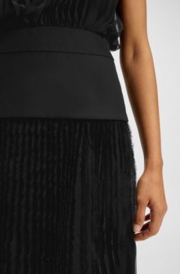 Vestido plisado largo con aplique liso, Negro