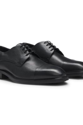 Grained-leather Derby shoes with cap toe, Black