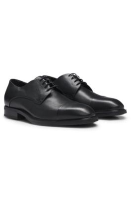 Zapatos Derby de piel granulada con puntera, Negro