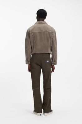 Pantalones regular fit de lona de algod&oacute;n el&aacute;stico, Marr&oacute;n oscuro