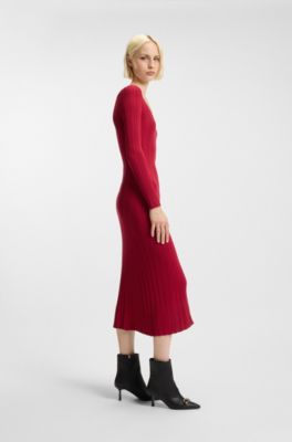 Vestido midi slim fit en tejido acanalado de crep&eacute;, Rojo