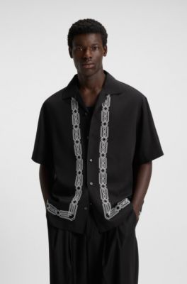 Camisa oversize fit con estampado bordado, Negro