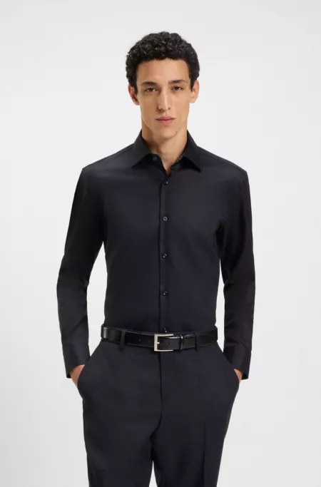 Easy-iron slim-fit shirt in cotton poplin