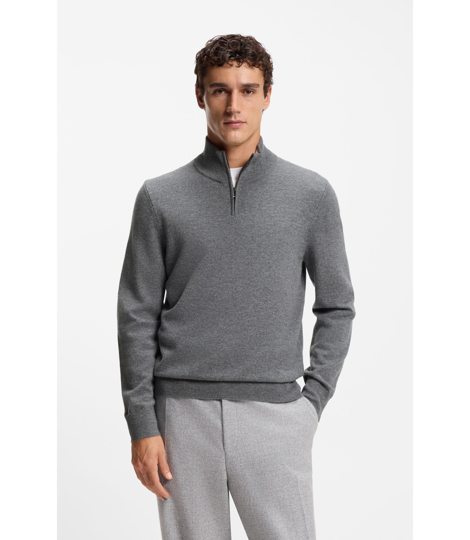 hbna50549984_030_350?wid=1980&