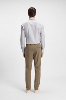 Camisa slim fit en tejido el&aacute;stico t&eacute;cnico a rayas, Marr&oacute;n claro