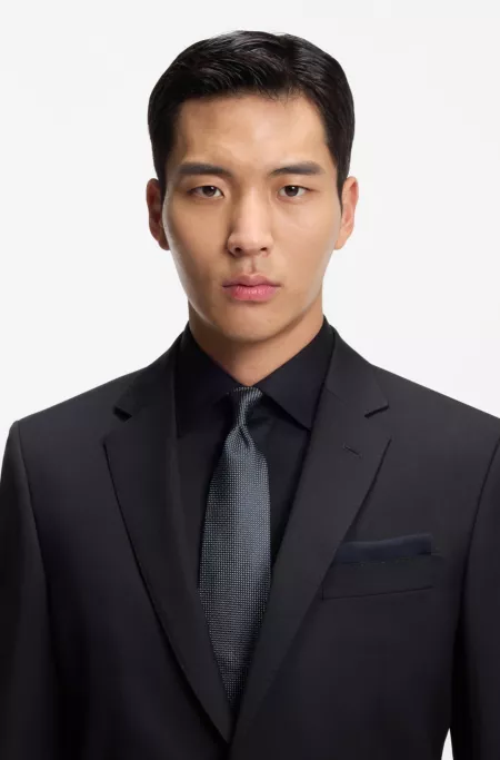 Micro-pattern tie in silk