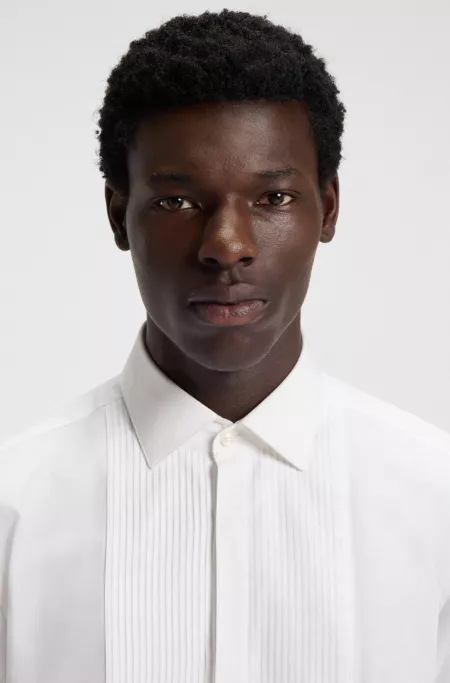 Easy-iron slim-fit evening shirt in cotton poplin