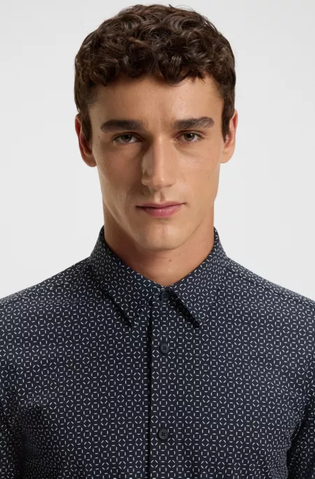 Printed slim-fit shirt in Italian performance-stretch jersey