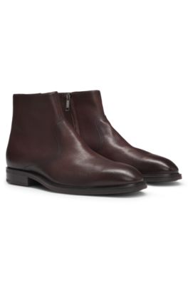 Side-zip boots in leather, Dark Brown