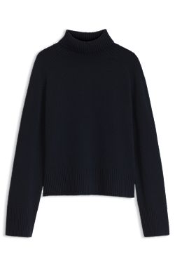 Relaxed-fit turtleneck sweater in cashmere with raglan sleeves