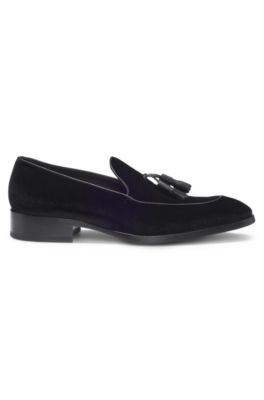 Tassel-trim loafers in velvet, Black
