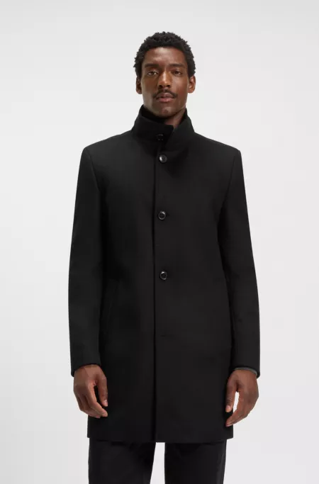 Wool-cashmere coat in a slim fit