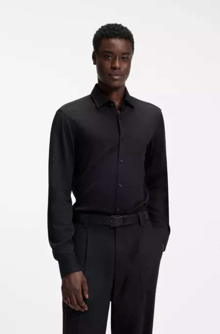 Slim-fit shirt in stretch twill