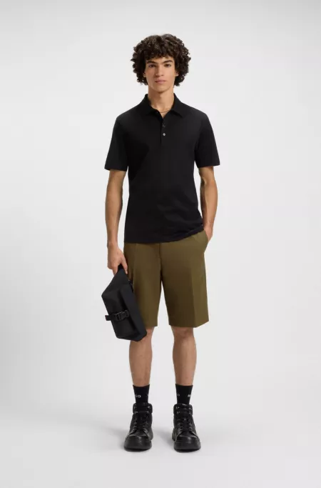 Regular-fit shorts in mercerised stretch cotton