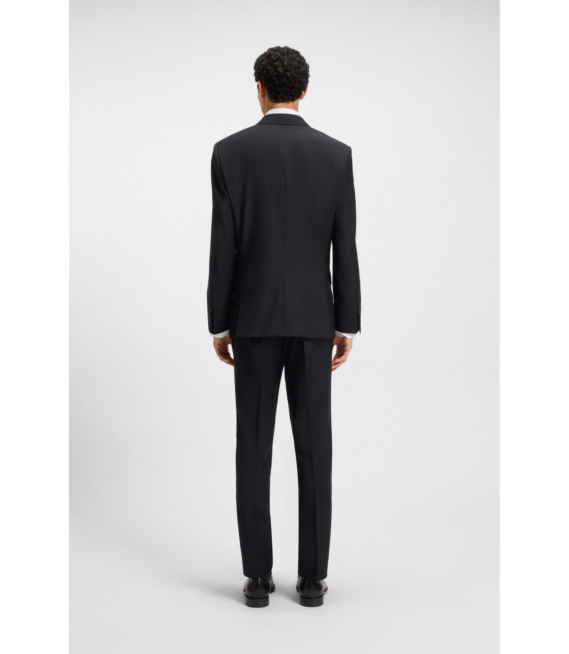 hbna50551767_404_360?wid=1980&