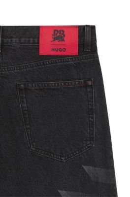 Jeans relaxed fit HUGO&nbsp;x&nbsp;RB con motivo a l&aacute;ser, Negro
