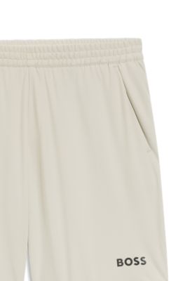 Active Shorts de secado r&aacute;pido en tejido el&aacute;stico con bolsillos amplios, Beige claro