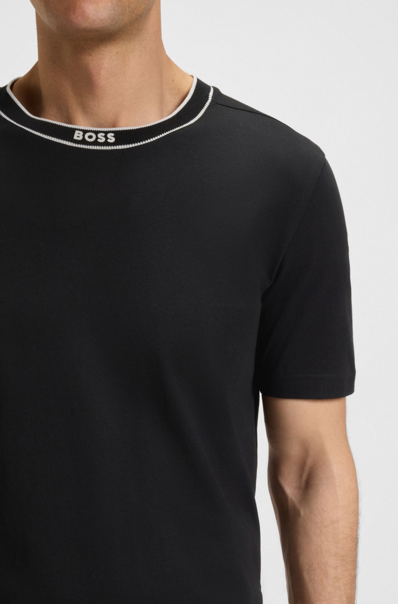 Tシャツ・カットソー Boss Striped T-Shirt BOSS - Cotton-jersey T-shirt with stripes and logo - Dark Grey