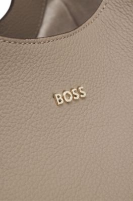 Logo-lettering tote bag in grained leather, Light Brown