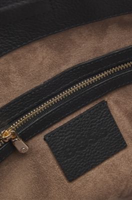 Leather shoulder bag with gold-tone logo, Black