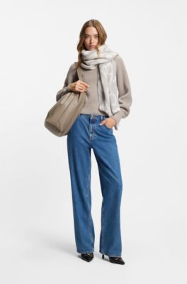 Shoulder bag with gold-tone hardware, Light Beige