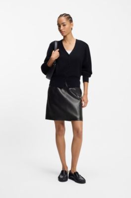 Falda en piel de napa con costura delantera, Negro