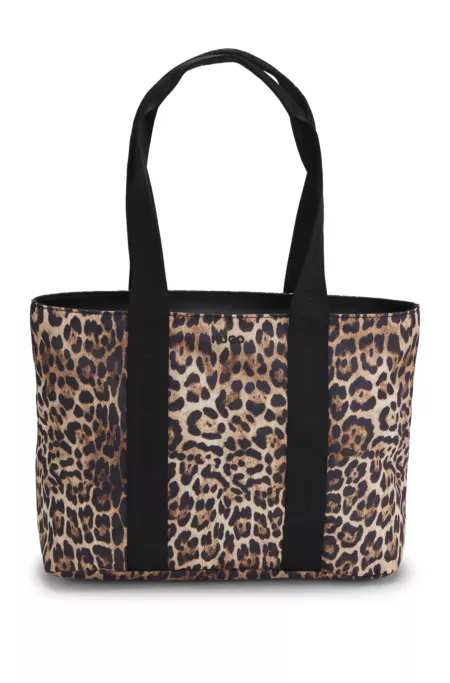 Tote bag with leopard print