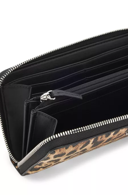 Leopard-print wallet in faux leather