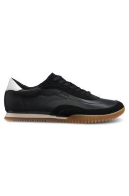 Deportivas de piel y ante, Negro