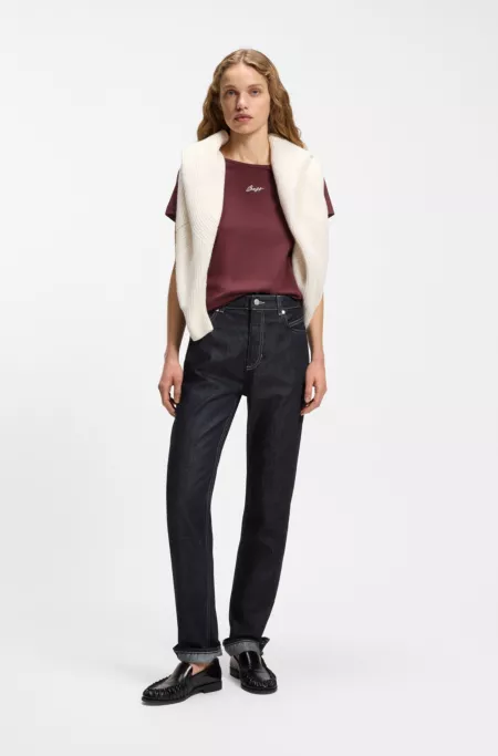 Regular-fit jeans with slim leg