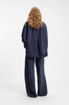 Blusa oversize fit en denim r&iacute;gido azul ahumado, Gris