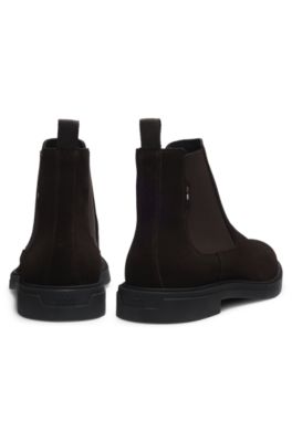 Signature-stripe Chelsea boots in suede, Dark Brown
