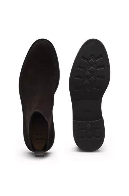 Suede Chelsea boots with signature stitching