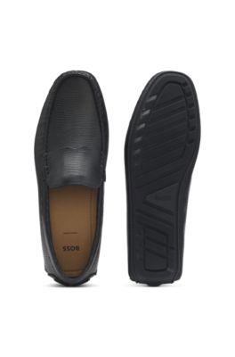 Mocassins en cuir imprim&eacute; avec semelle &agrave; picots, Noir
