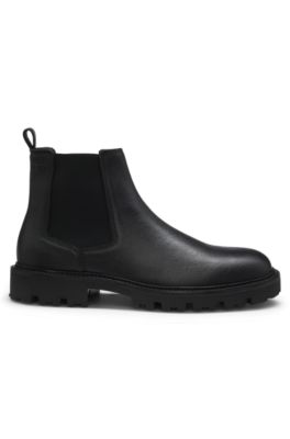 Grained leather boots with elastic side panels, Black