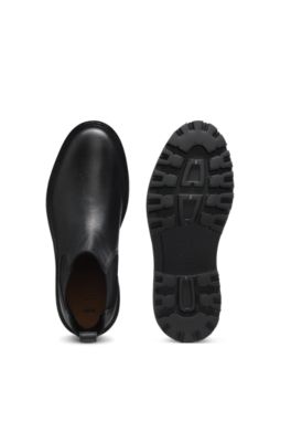Botas de piel granulada con paneles laterales el&aacute;sticos, Negro