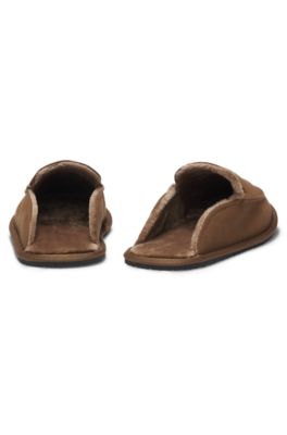 Zapatillas de casa de microfibra con suela de goma, Marr&oacute;n oscuro