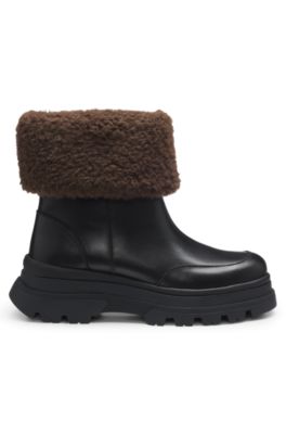 Bottines en cuir avec finitions en fourrure synth&eacute;tique, Noir