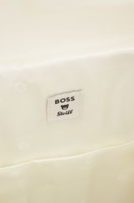 Mochila BOSS&nbsp;x&nbsp;Steiff con ribetes de peluche y monograma Double&nbsp;B, Blanco