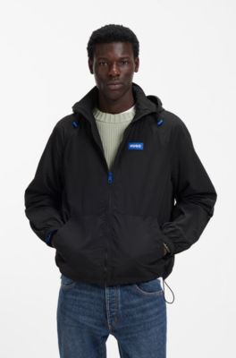 Veste coupe-vent d&eacute;perlante &agrave; capuche amovible, Noir