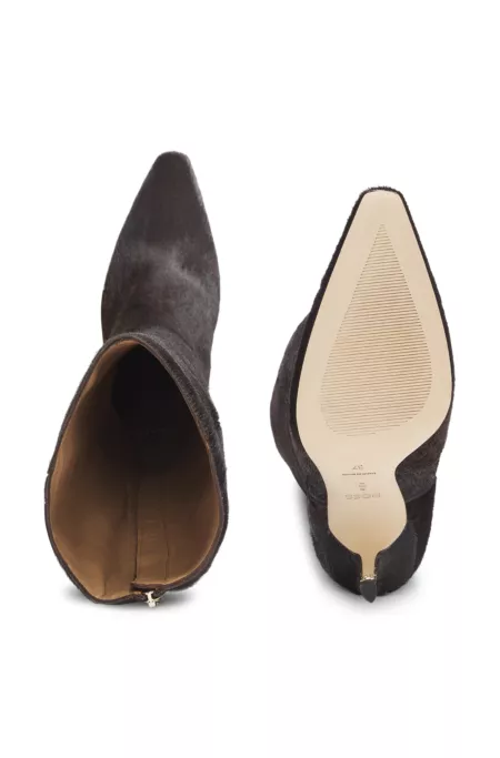 Knee boots in pony-hair leather