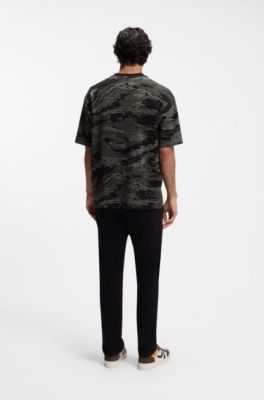Camouflage-jacquard T-shirt in cotton, Black