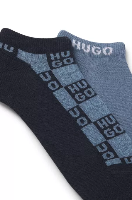 Two-pack of logo socks in an ankle length