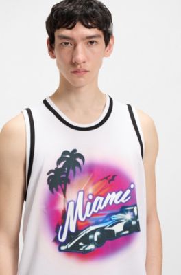 Camiseta de tirantes HUGO&nbsp;x&nbsp;VCARB para aficionados con ilustraci&oacute;n de Miami, Blanco