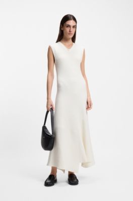 Vestido slim fit de canal&eacute; en hilo boucl&eacute;, Blanco